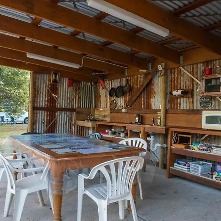 Gertrude Gypsy Wagon River Heads Exterior photo